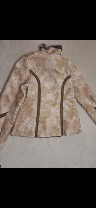 Dos cazadoras niña talla 15/16