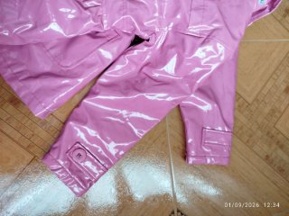 Gabardina PVC niña rosa chicle talla 7 años