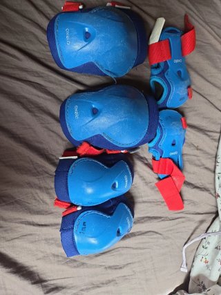 Conjunto Patines y Protectores Oxelo Azul