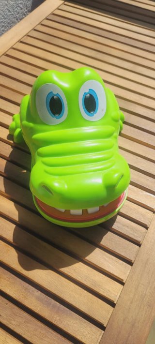 Juguete Cocodrilo Verde con dientes
