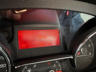 AUTOCARAVANA 16.000km CAMA GEMELA