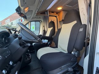 AUTOCARAVANA 16.000km CAMA GEMELA