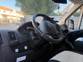AUTOCARAVANA 16.000km CAMA GEMELA