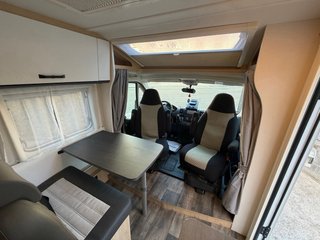 AUTOCARAVANA 16.000km CAMA GEMELA