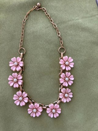 Collar de flores Daisy