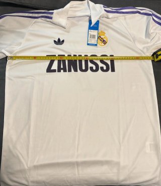 Camiseta Real Madrid 84/85. N°7