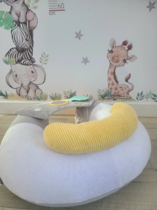 Asiento inflable para bebé con bandeja