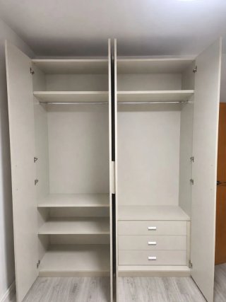 Armario 4 puertas madera beige