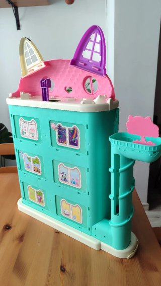 Casa de Muñecas Gabby Gato con Accesorios