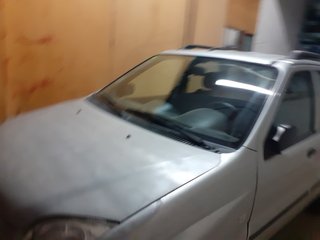 Subaru Justy 2003 siempre guardado en garaje