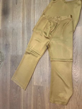 Conjunto fiesta Sophie & Lucie dorado Talla M