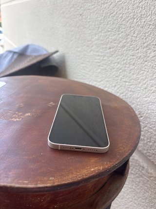 iPhone 12 64GB