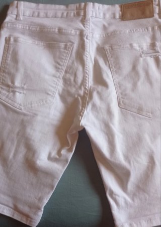 Bermuda vaquera blanca