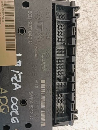 Caja reles / fusibles SEAT IBIZA (6L1)