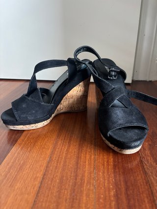 Sandalias de cuña Graceland negras