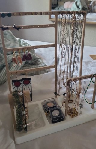 Expositor Joyas 3D Beige y Negro