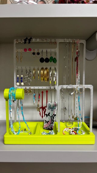 Expositor Joyas 3D Beige y Negro