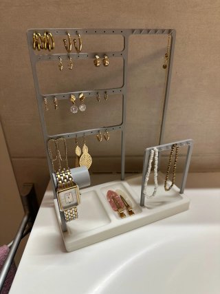 Expositor Joyas 3D Beige y Negro