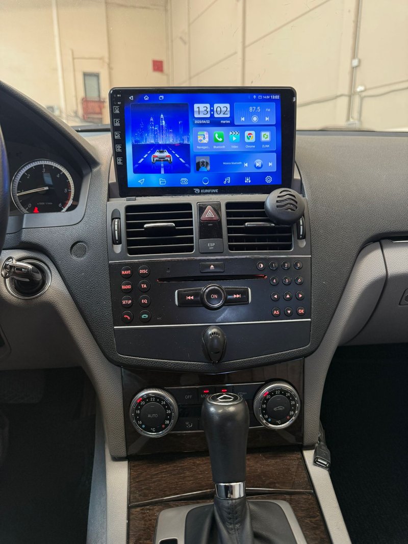 Mercedes-Benz Clase C 2008, foto 14