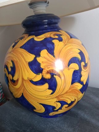 Lampada ceramica Vietri decorata blu/giallo