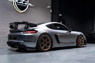 Porsche Cayman GT4 RS