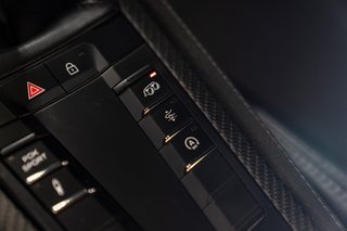 Porsche Cayman GT4 RS