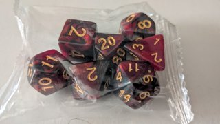 Set 7 Dados D&D Rojo/Negro Precintados