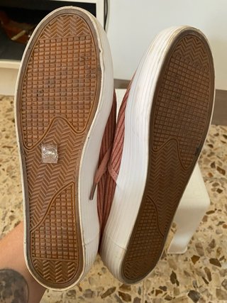 Zapatillas rosas de pana