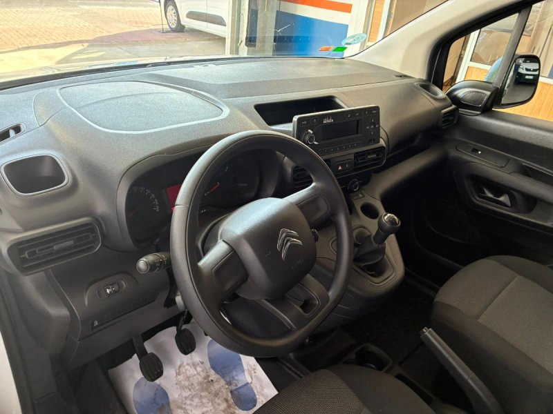 Citroën Berlingo 2021, foto 6