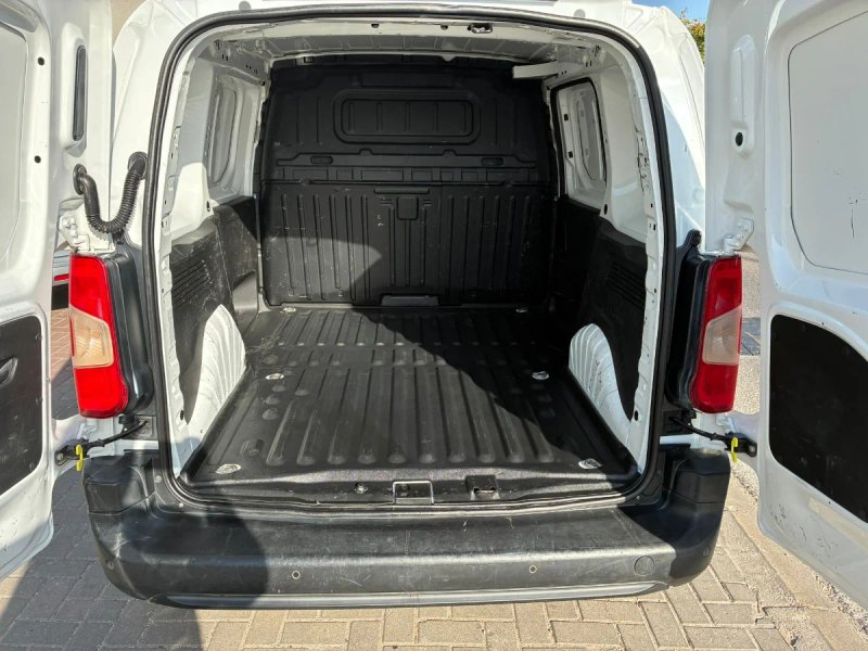 Citroën Berlingo 2021, foto 7