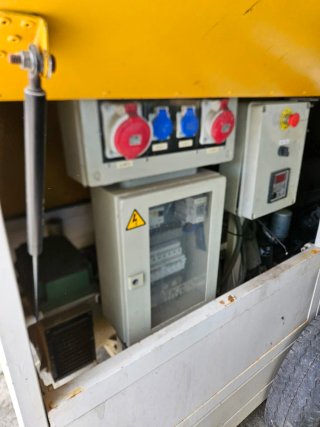 Grupo Electrógeno 40 KVA