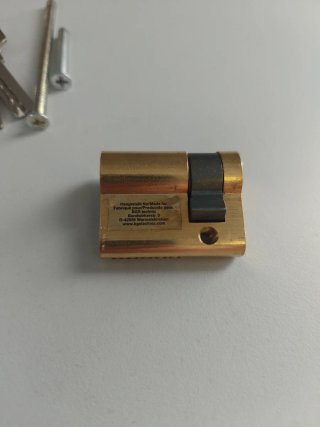 BGS 85818 Bombillo Cerradura Garaje 30/10