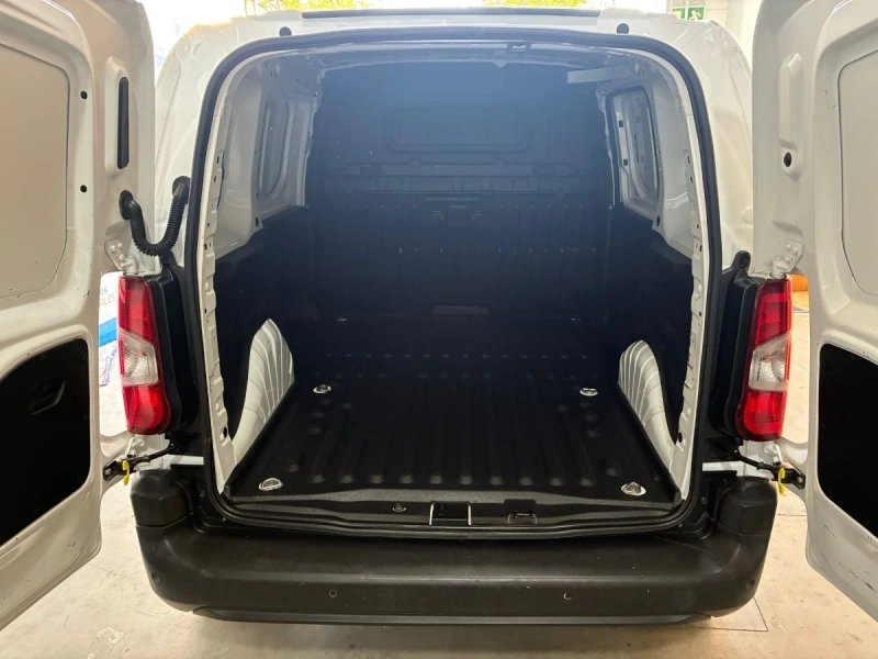 Citroën Berlingo 2021, foto 7
