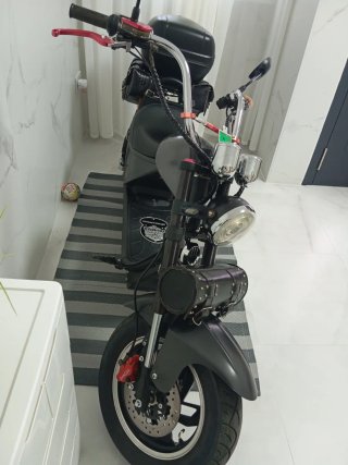 Moto eléctrica 50cc Moped Negra/Gris