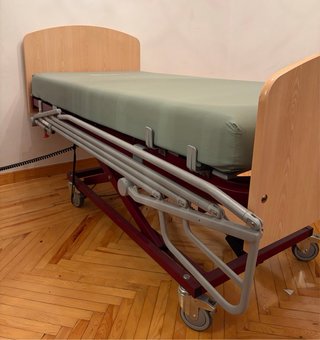 Cama articulada eléctrica con colchón
