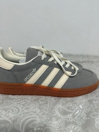 Adidas Spezial Gris Beige