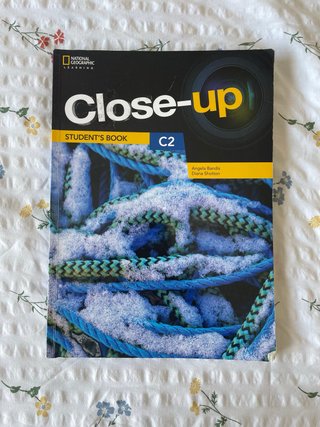 Close-Up C2 with Online Student Zone