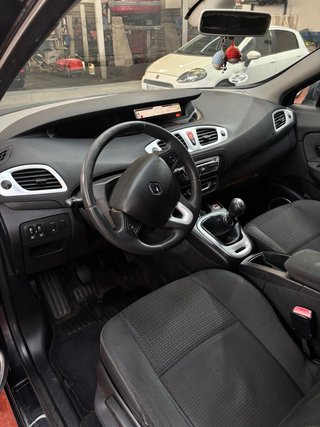Renault Scenic 2009