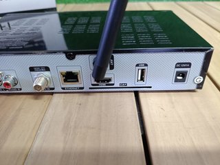 Iris 9700 HD 02 Receptor Satélite