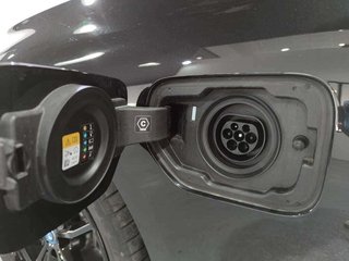 BMW Serie 3 330e xDrive Touring 215 kW (292 CV)