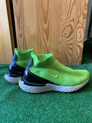 Zapatillas Nike Epic React Flyknit 2