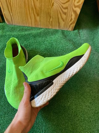 Zapatillas Nike Epic React Flyknit 2