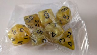 Set 7 Dados D&D Amarillo - Precintados