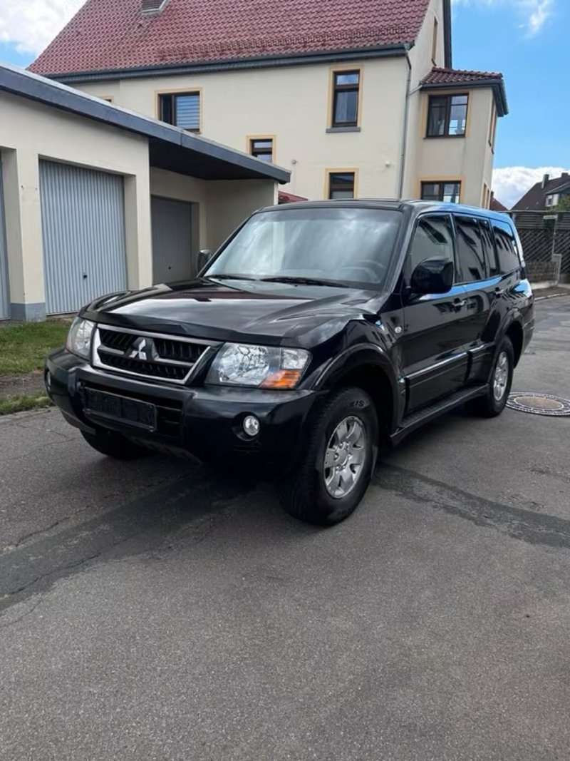 Mitsubishi Montero 2007 - foto 1