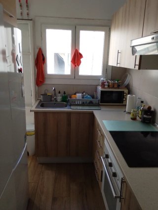 Habitación cerca S. Familia