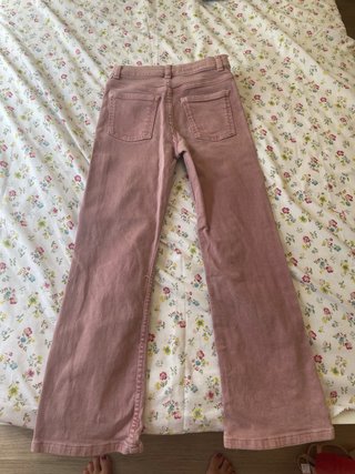 Pantalones rosas de campana