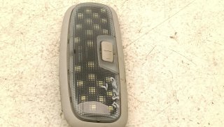 Luz interior FORD FOCUS BERLINA (CB4)