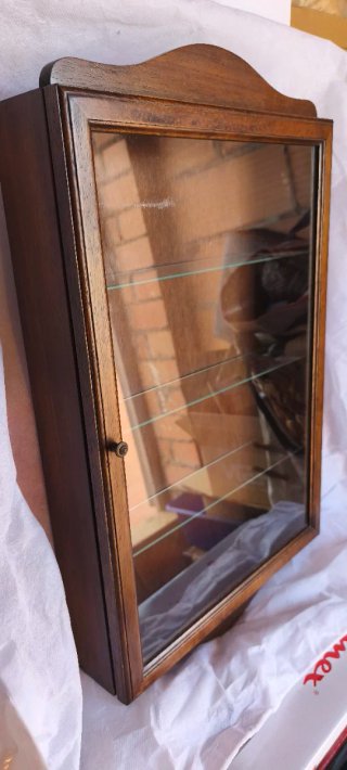 Vitrina pared Mirel Madera/Cristal para coleccion