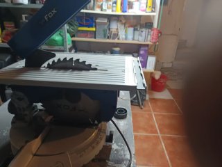 Ingletadora FOX con mesa y disco