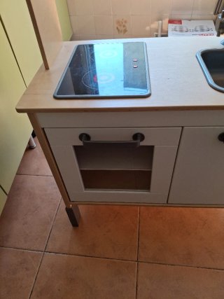Cocinita de madera abedul IKEA serie DUKTIG